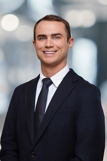 Headshot Eliot.Martin Website