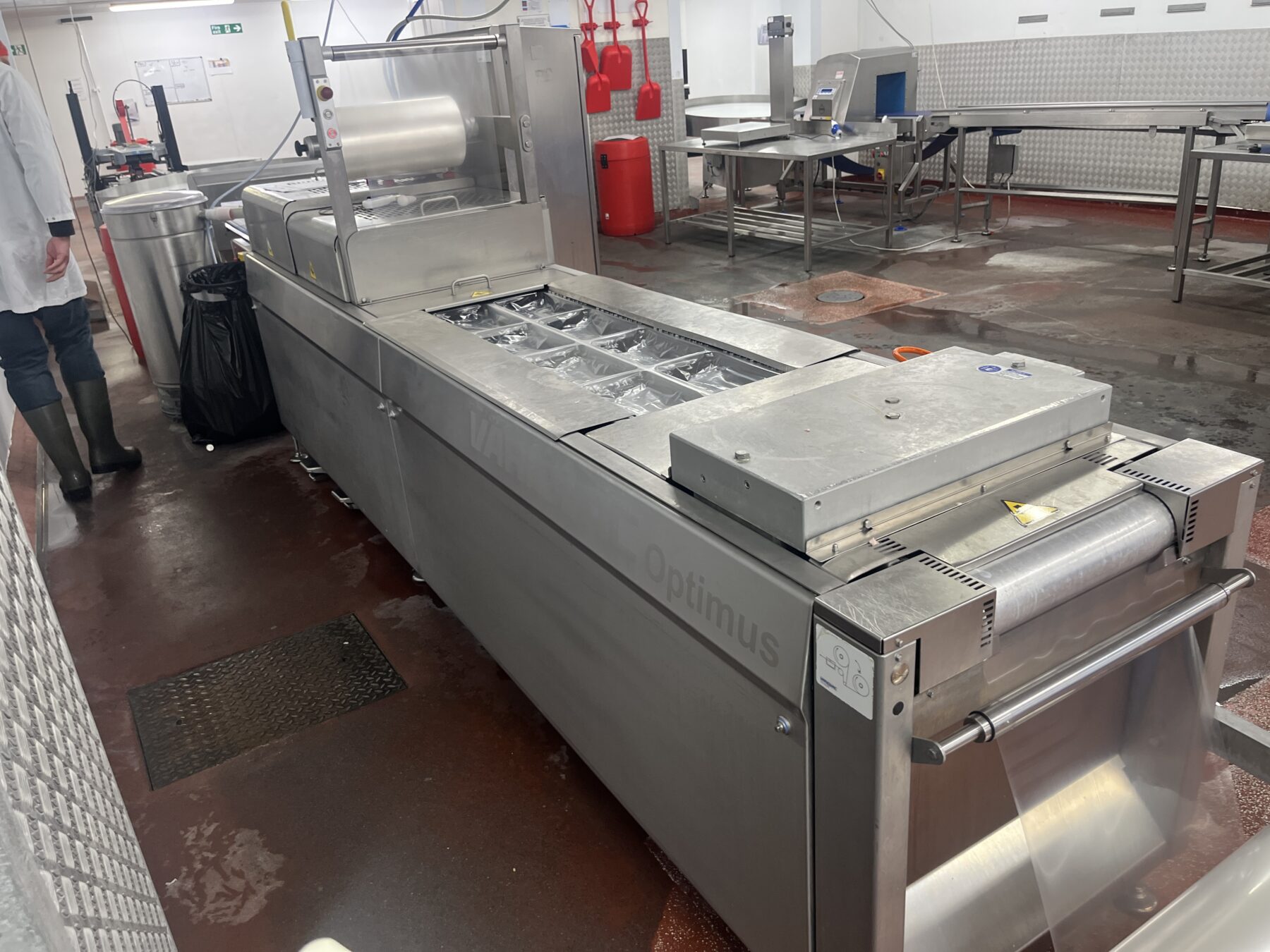 Superb Modern Meat Processing and Packaging Facility