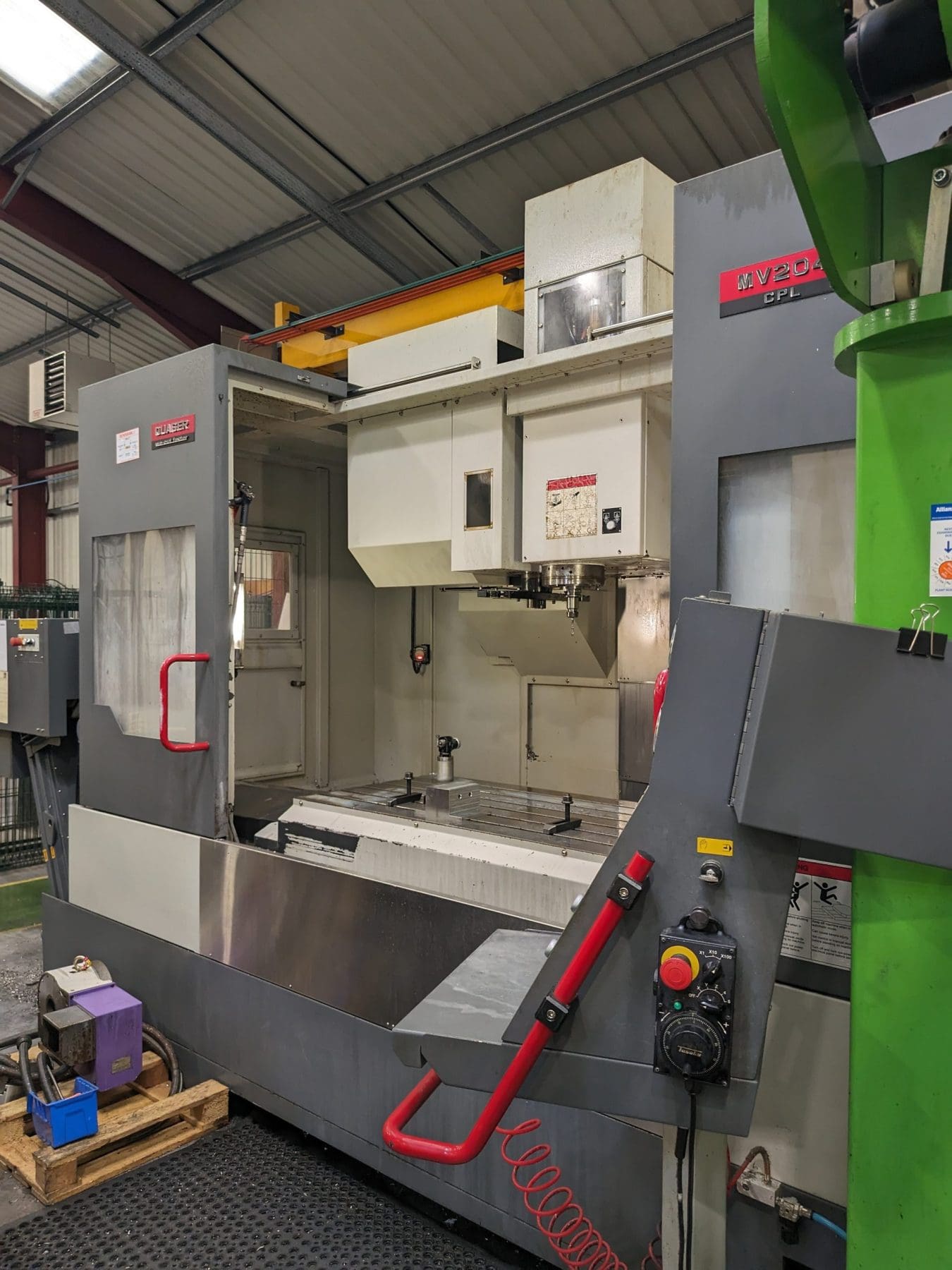 Superb Quality CNC and Conventional Machine Tools