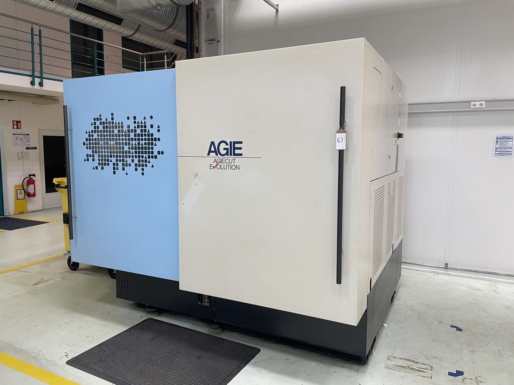 Super Quality Injection Moulders, Scanners & Analysers, Engineering & Support