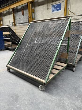 tn Harp cart